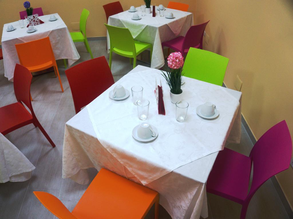 Affittacamere Rooms Di Matteo San Paolo di Iesi Exteriör bild