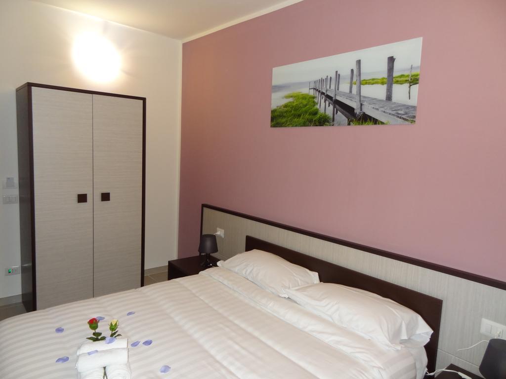 Affittacamere Rooms Di Matteo San Paolo di Iesi Exteriör bild